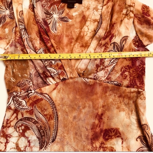 Express nylon mesh multicolor flutter sleeve top M - Picture 5 of 7